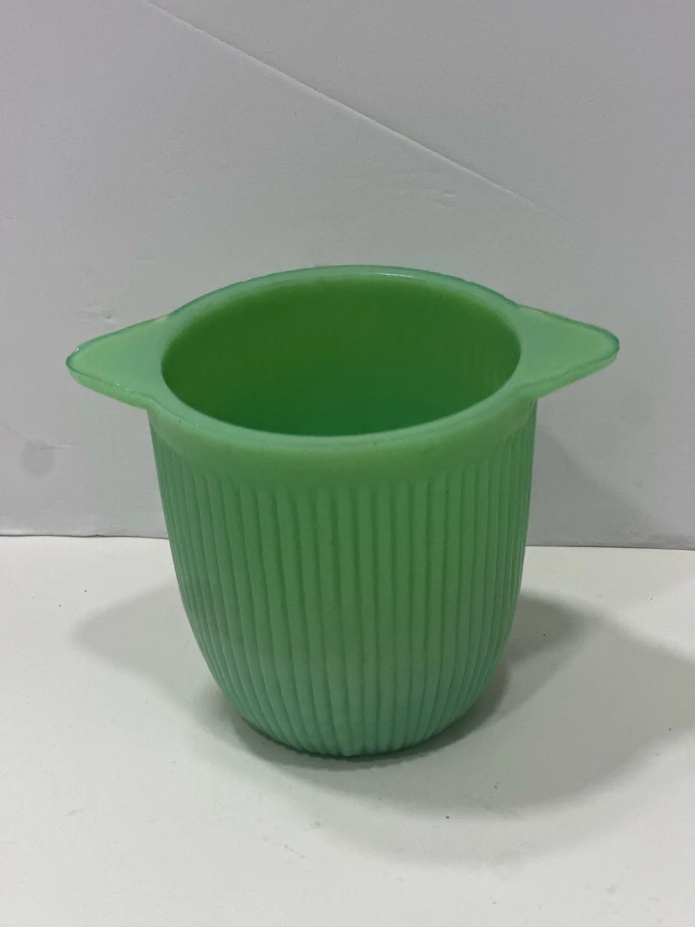 Jadeite ribbed body open sugar bowl green with handles